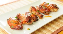 Alitas de pollo horneadas con salsa de miel